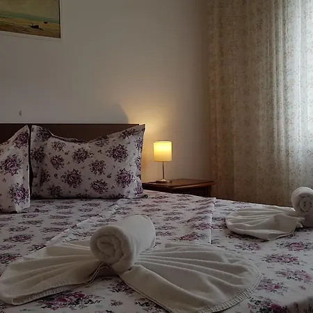 Lifestyles Bukurešť